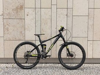 Celoodpružené kolo Cube Stereo 140 HPA Race 27.5 M roku 2017