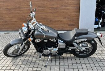 Honda VT 750 DC Black Widow