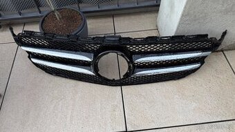 Mercedes Benz C-class přední maska