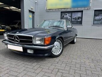 Mercedes-Benz SL-Klasse 300 SL Automaat z roku 1988