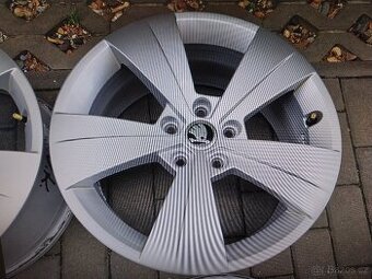Alu kola 5x112 R17 ET 41 Triton