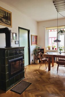 nabízím 1 pokoj pro 1-2 studentky / pracovní pár