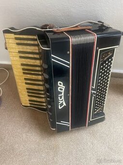 Prodám pianovou harmoniku CYCLOP