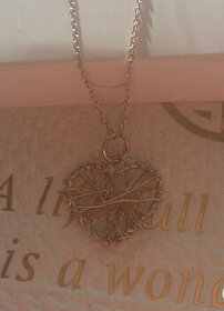 Stříbrný řetízek Ag 925/1000 48 cm s přívěskem srdce nový