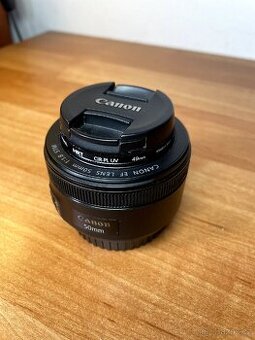 Canon EF 50mm f1.8 STM + Hoya Cir-PL UV filtr