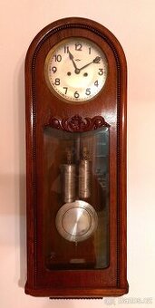 Starožitné hodiny KIENZLE