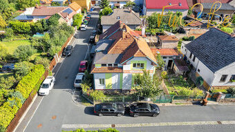 Prodej RD 6+1, 167,9m2 s dílnami a zahradou v Kostelci nad Č - 1