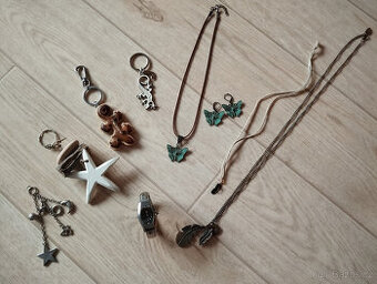 Přívěšek ještěrka 2× (Mallorca a písmenko "J"),ostatní - 1