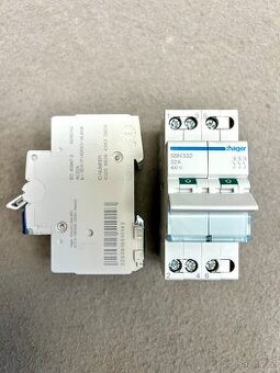 Instalační vypínač hager SBN332 3P 32A