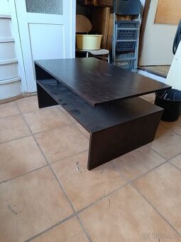 Konferenční stolek