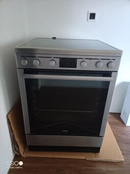 Prodám nerezový sporák AEG