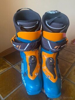 Skialpové boty Scarpa F1 vel.47 téměř nové