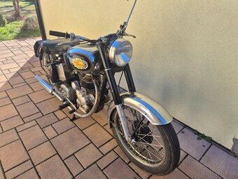 Royal Enfield Bullet 350 rok 1972