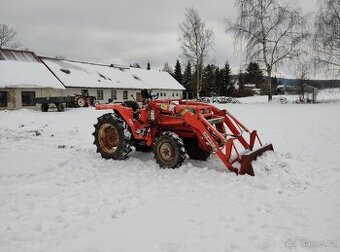 Malotraktor Hinomoto - 1