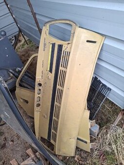 Hromada autodilu na Škoda 105L užovka