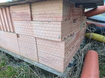 Cihly a překlady Heluz