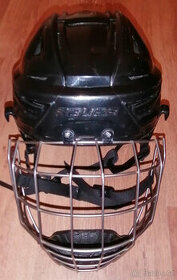 Hokejová helma Bauer Re-akt 150 vel. M