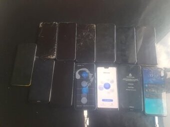Prodám telefony na dily 12 kusů