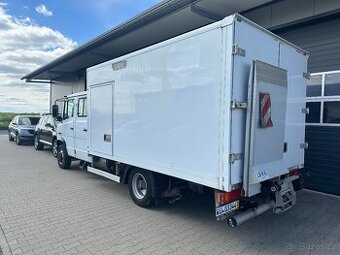 chladírenský box lednice ohřev mrazák