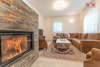Prodej rodinného domu, 155 m², Kamenice, ul. Vnitřní - 1