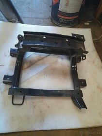 Ram pod motor trabant