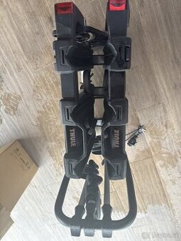 Thule EasyFold XT 3 – nosič kol na tažné zařízení (pro 3 kol