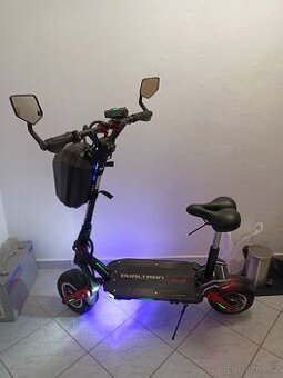 Elektrokoloběžka Dualtron