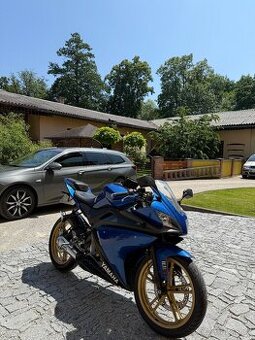 Yamaha yzf r125