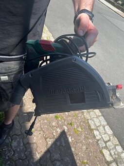 Ponorná pila s lištou PTSS 1200 D2