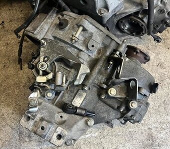 6q 1.8t se samosvorem
