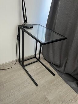 VITTSJÖ Stojan na notebook, černohnědá/sklo, 35x65 cm