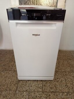 Myčka nádobí Whirlpool podstavná