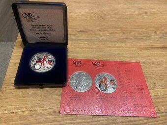 Pamětní stříbrná mince se smaltováním Jawa 250