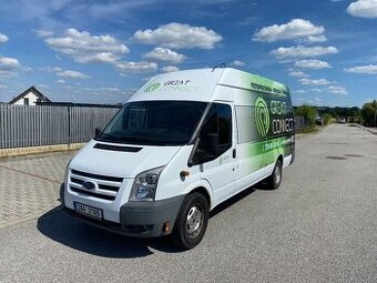 Ford Transit 2.2 TDCi – skříň, 6 míst