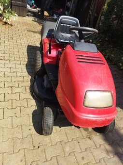 Prodam zahradní traktůrek