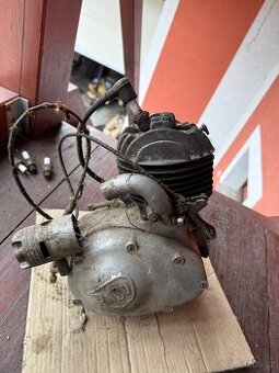 NSU 98 Quick - motor