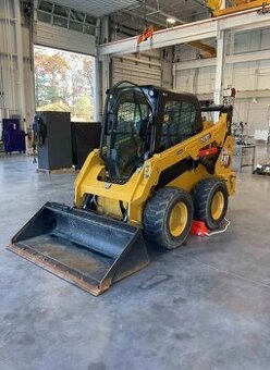 CAT 242D 3