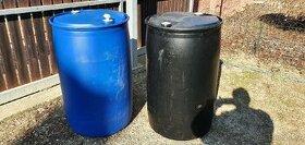 Plastový sud 220L na užit.vodu s víkem i bez víka.