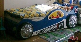 Dětská postel - autíčko