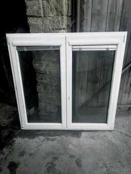 2 x nepoužité okno 120 x120 cm doprava