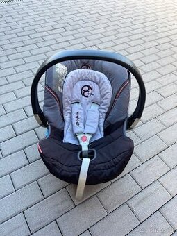 Dětská autosedačka