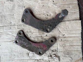 DKW 350 NZ - 4x držák motoru