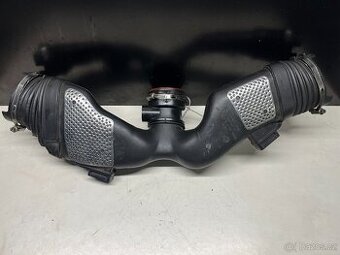 //Mercedes OM642 paroží sání 3.0CDI//