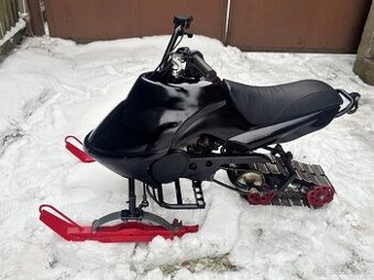 Dětský sněžný skútr