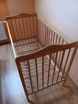 Dětská postýlka 120x60