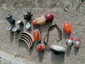 Škoda, Tatra, Opel, Renault, světla, budíky, vše za 600kč