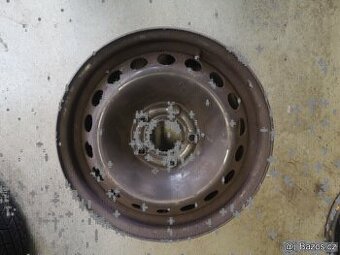 5x114,3 r15 plechové disky Renault Nissan