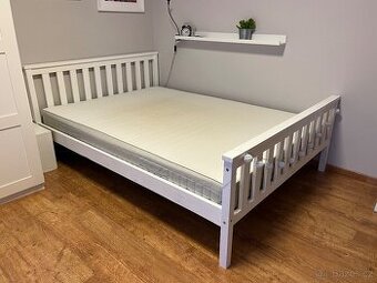 Pružinová matrace Ikea