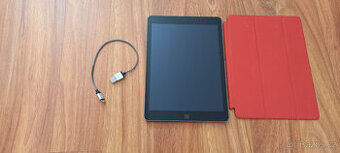 Prodám Apple Ipad 5 32GB - 1
