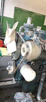 Prodam nāhradni díly.Motor Kubota.vic foto.